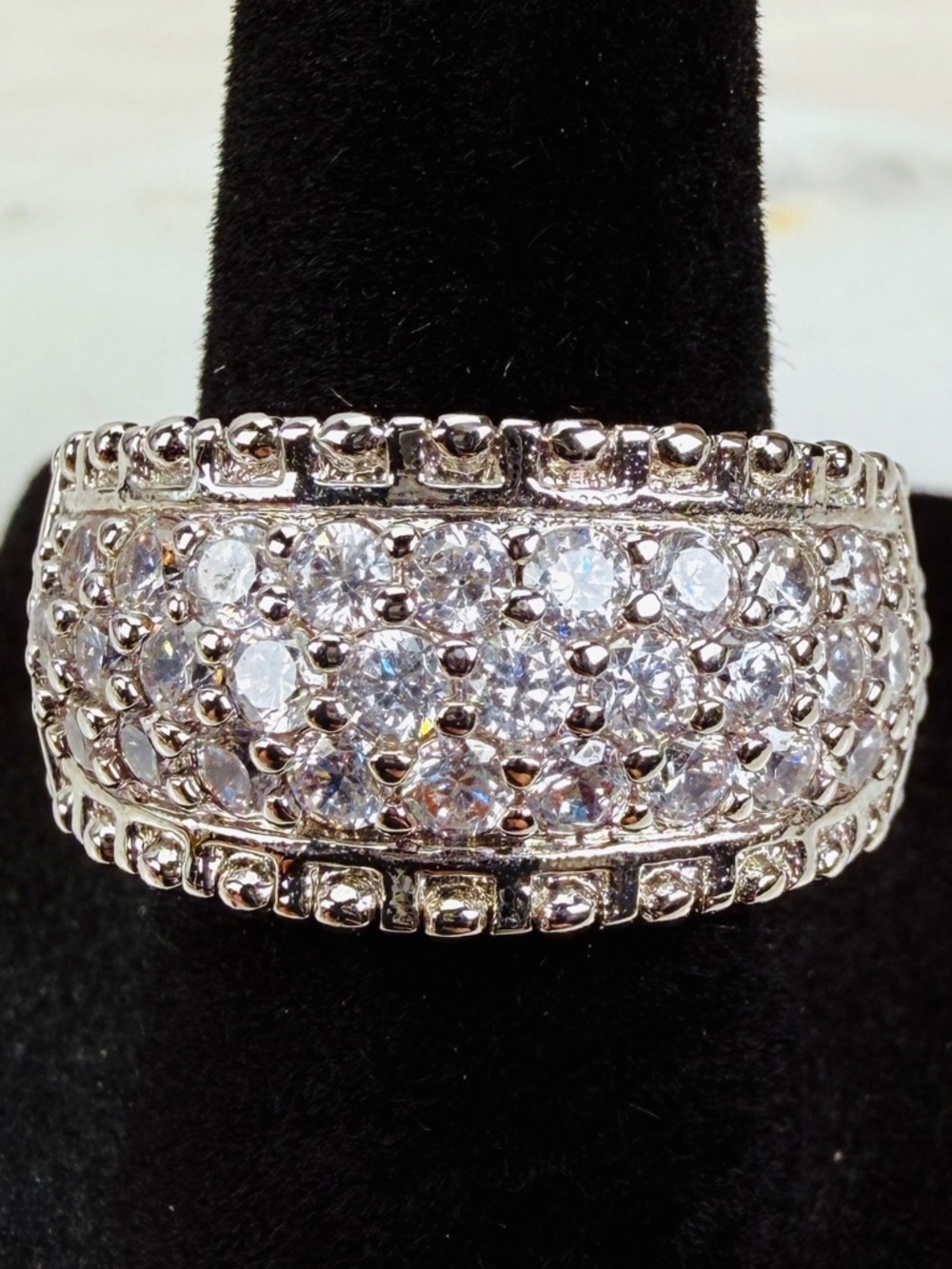 Gorgeous 6 3/4 silvertone wideband bling costume ring